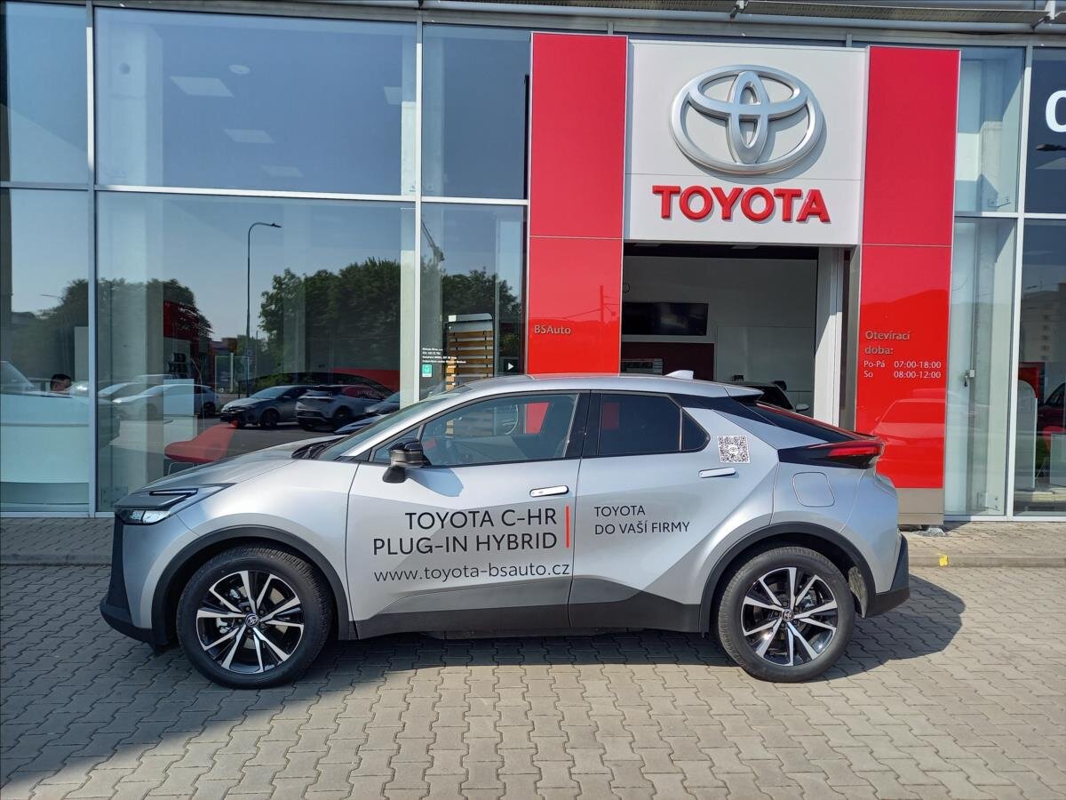 Toyota C-HR SUV / Terénní 2,0 l 145 kw