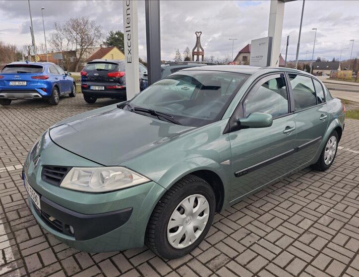 Renault Mégane Sedan / Limuzína 1,4 l 72 kw