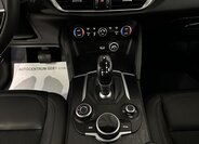 Alfa Romeo Stelvio SUV 2,1 l 154 kw