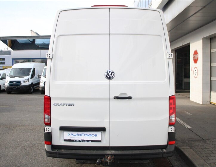 Volkswagen Crafter Skříň 2,0 l 103 kw