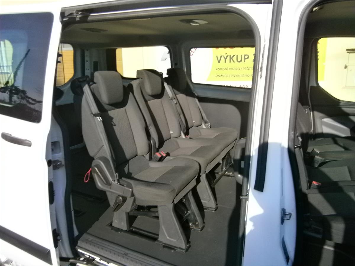 Ford Transit Custom Kombi 2,2 l 74 kw