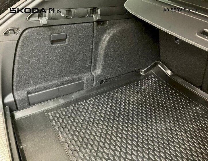 Škoda Superb Kombi 2,0 l 147 kw