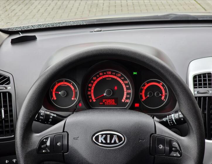 KIA Ceed 12