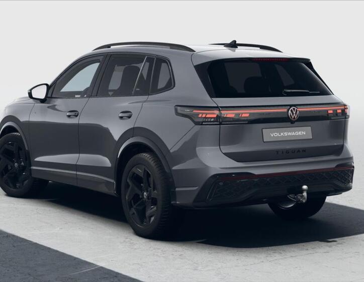 Volkswagen Tiguan 7