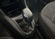 Peugeot 208 16