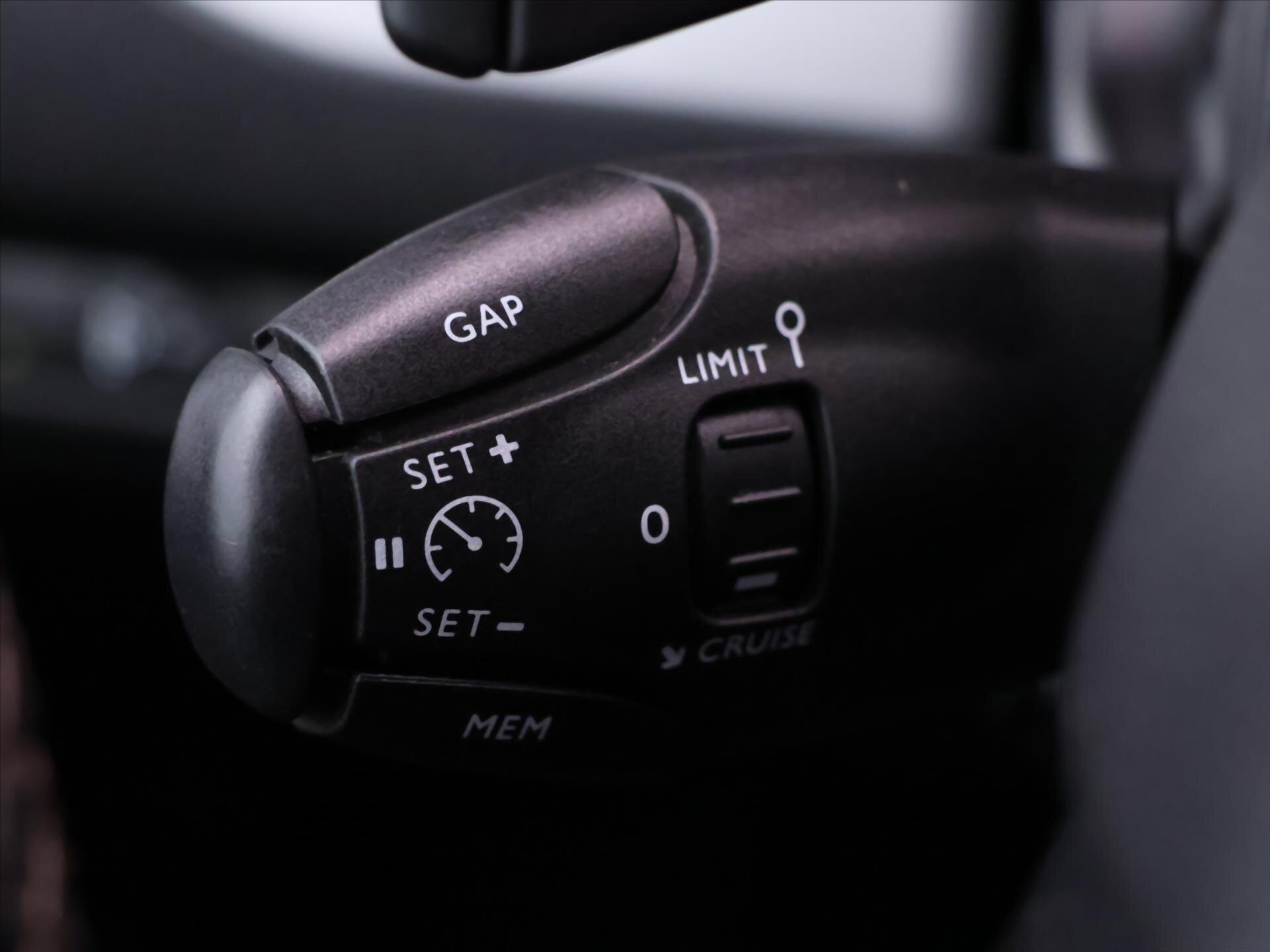 Citroën SpaceTourer MPV 2,0 l 130 kw