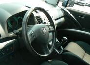 Toyota Corolla Verso 10