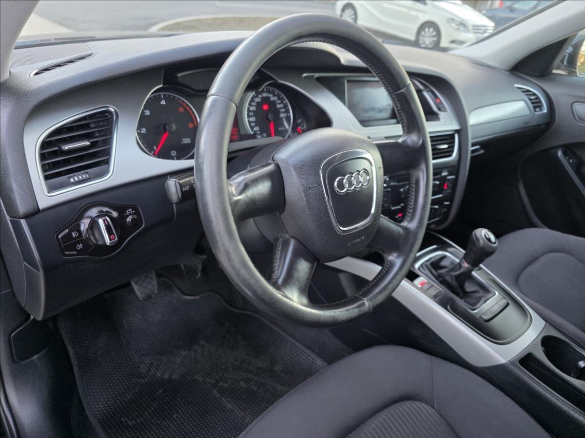 Audi A4 Kombi 2,0 l 88 kw