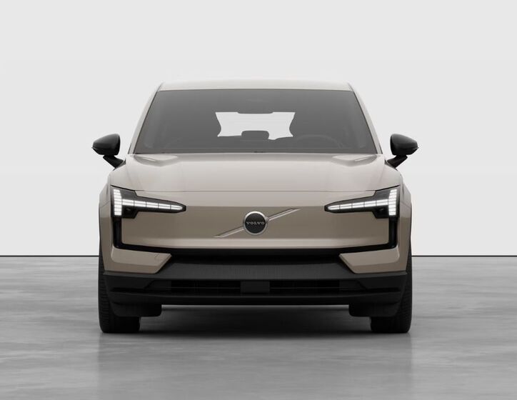Volvo EX30 4