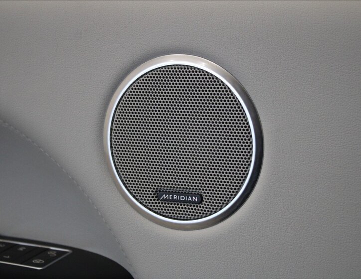 Land Rover Range Rover SUV / Terénní 3,0 l 190 kw