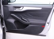 Ford Focus Kombi 999,0 92 kw