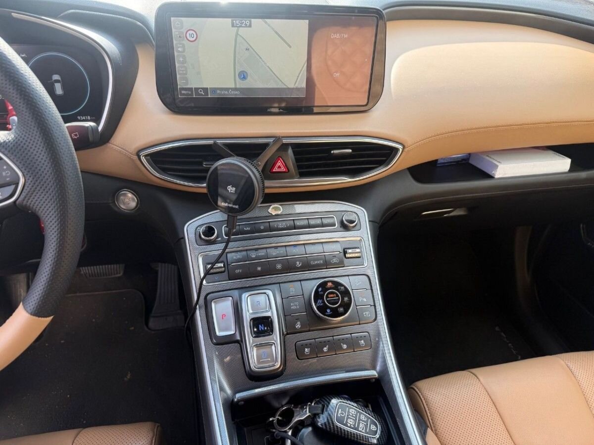 Hyundai Santa Fe SUV / Terénní 2,2 l 148 kw