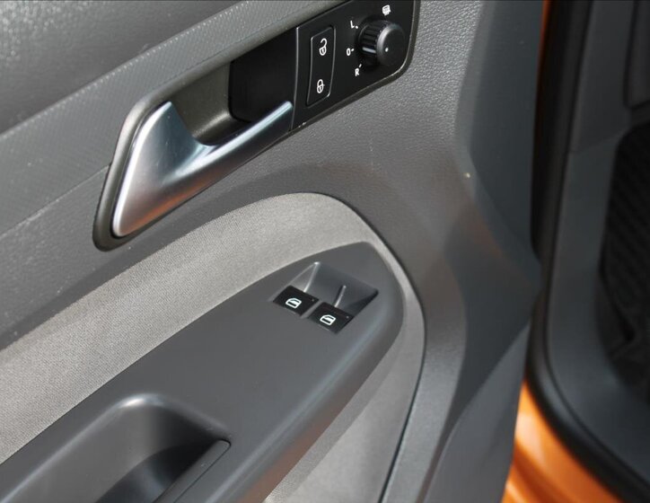 Volkswagen Caddy Kombi 2,0 l 103 kw