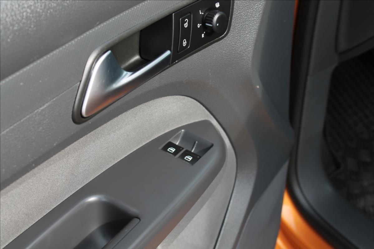 Volkswagen Caddy Kombi 2,0 l 103 kw