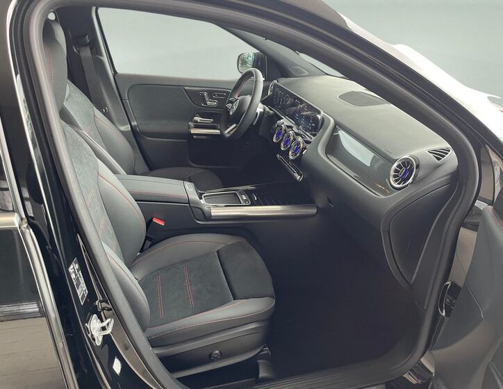 Mercedes-Benz GLA 14