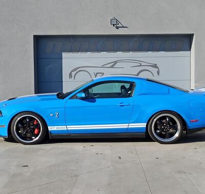 Ford Mustang 8
