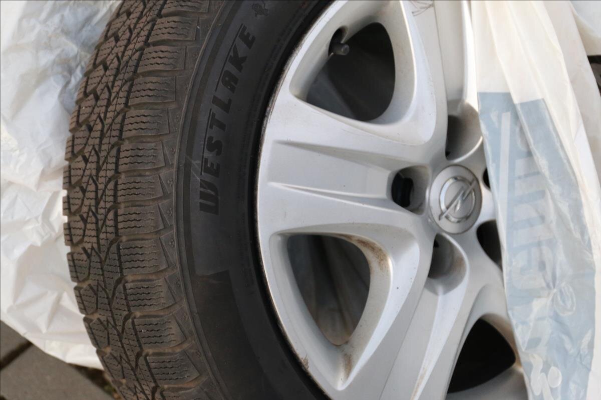 Opel Insignia Kombi 2,0 l 143 kw