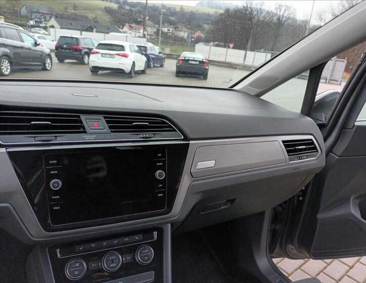 Volkswagen Touran MPV 2,0 l 110 kw