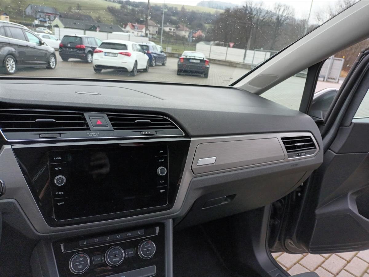 Volkswagen Touran MPV 2,0 l 110 kw