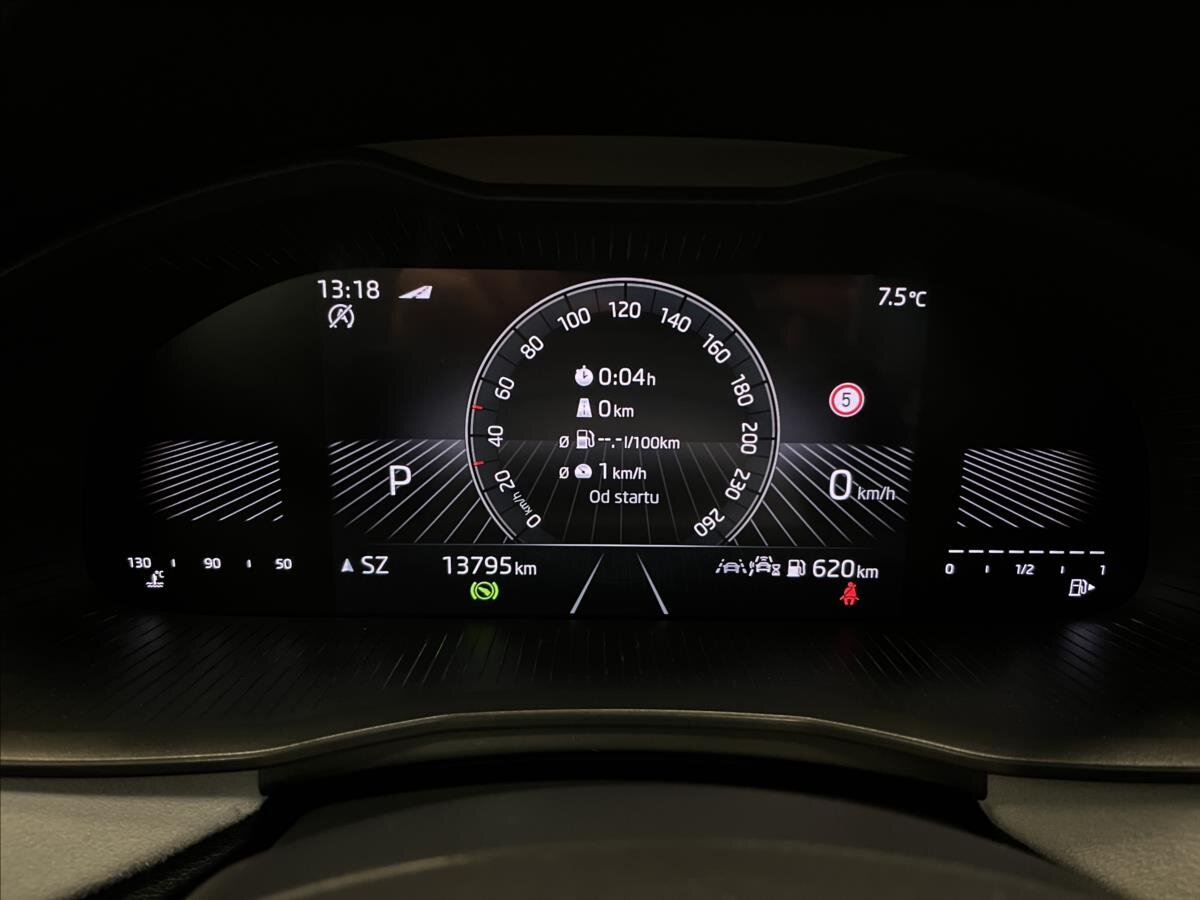 Škoda Scala Hatchback 1,5 l 110 kw