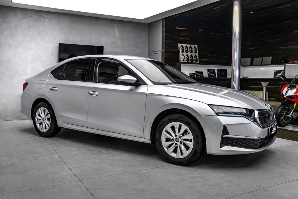 Škoda Octavia Sedan / Limuzína 1,5 l 110 kw