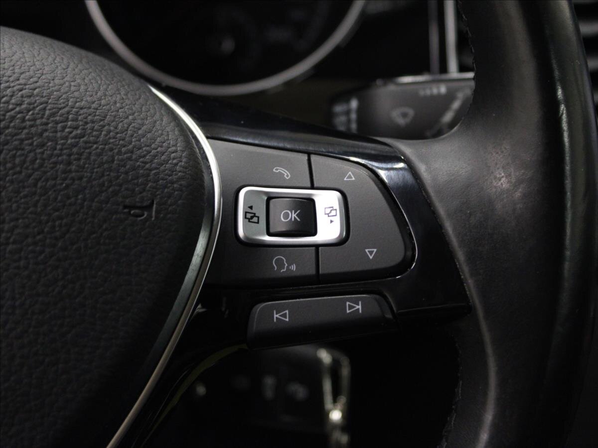 Volkswagen Golf Sportsvan Kombi 1,4 l 110 kw