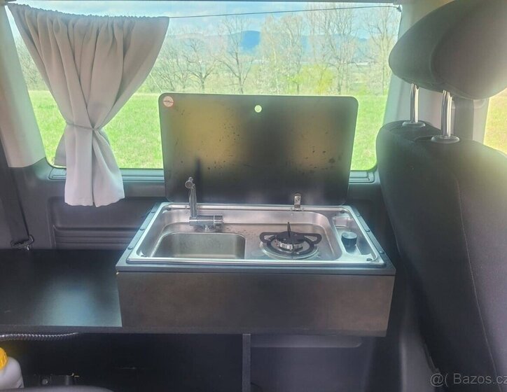 Volkswagen Caravelle VAN / Minibus 0,0 0