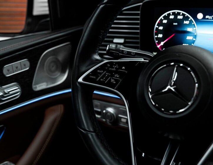 Mercedes-Benz GLE 16