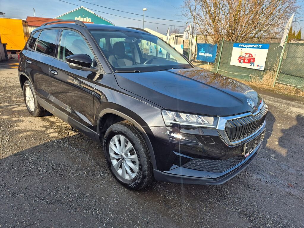 Škoda Karoq SUV 1,5 l 110 kw