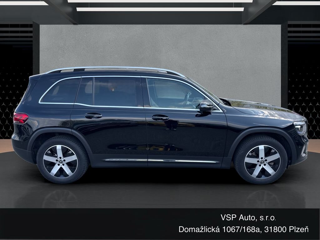 Mercedes-Benz GLB SUV / Terénní 1,3 l 100 kw