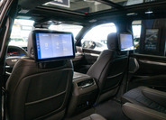 Cadillac Escalade 43
