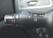 Renault Latitude Sedan / Limuzína 2,0 l 110 kw