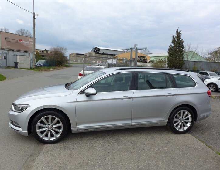 Volkswagen Passat Kombi 2,0 l 110 kw