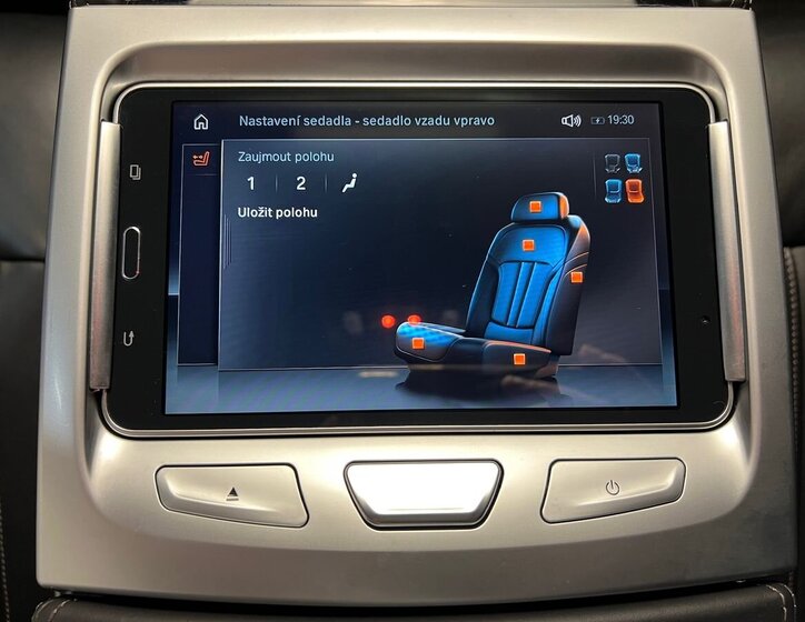 BMW Řada 7 Sedan 3,0 l 294 kw