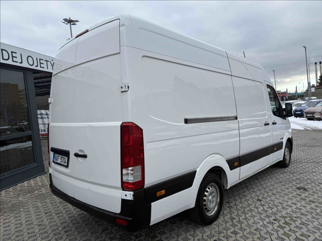 Hyundai H 350