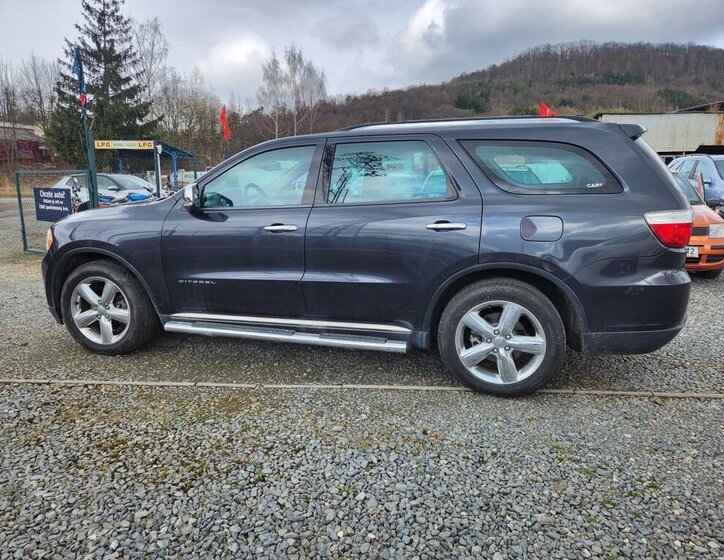 Dodge Durango Kombi 5,7 l 265 kw