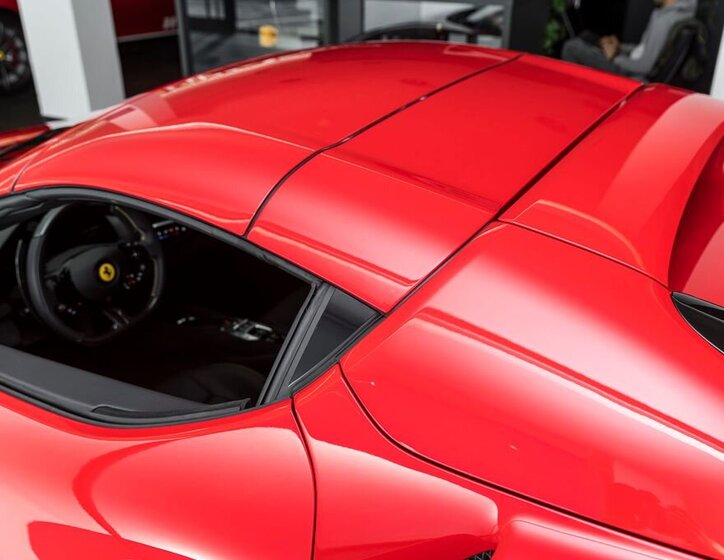 Ferrari Ostatní Kupé 3,0 l 610 kw