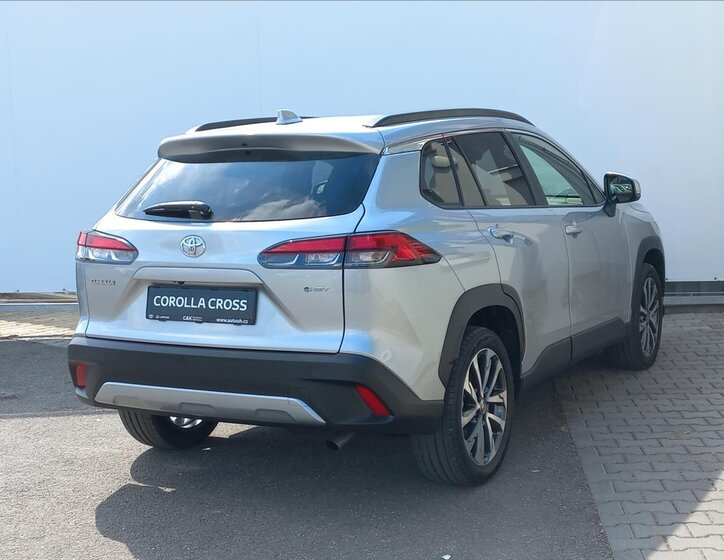Toyota Corolla Cross SUV 2,0 l 112 kw