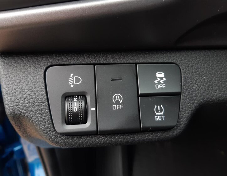 KIA Stonic SUV 998,0 74 kw