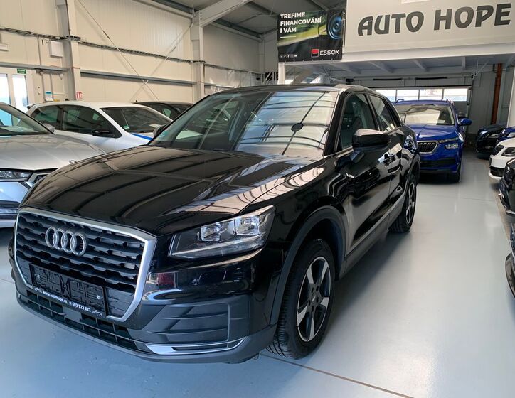 Audi Q2 3