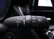 Toyota Corolla Kombi 2,0 l 112 kw