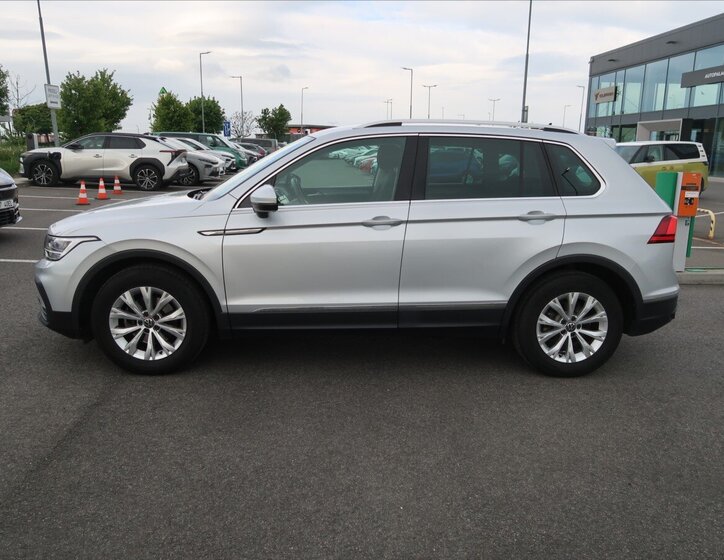 Volkswagen Tiguan Kombi 1,5 l 110 kw