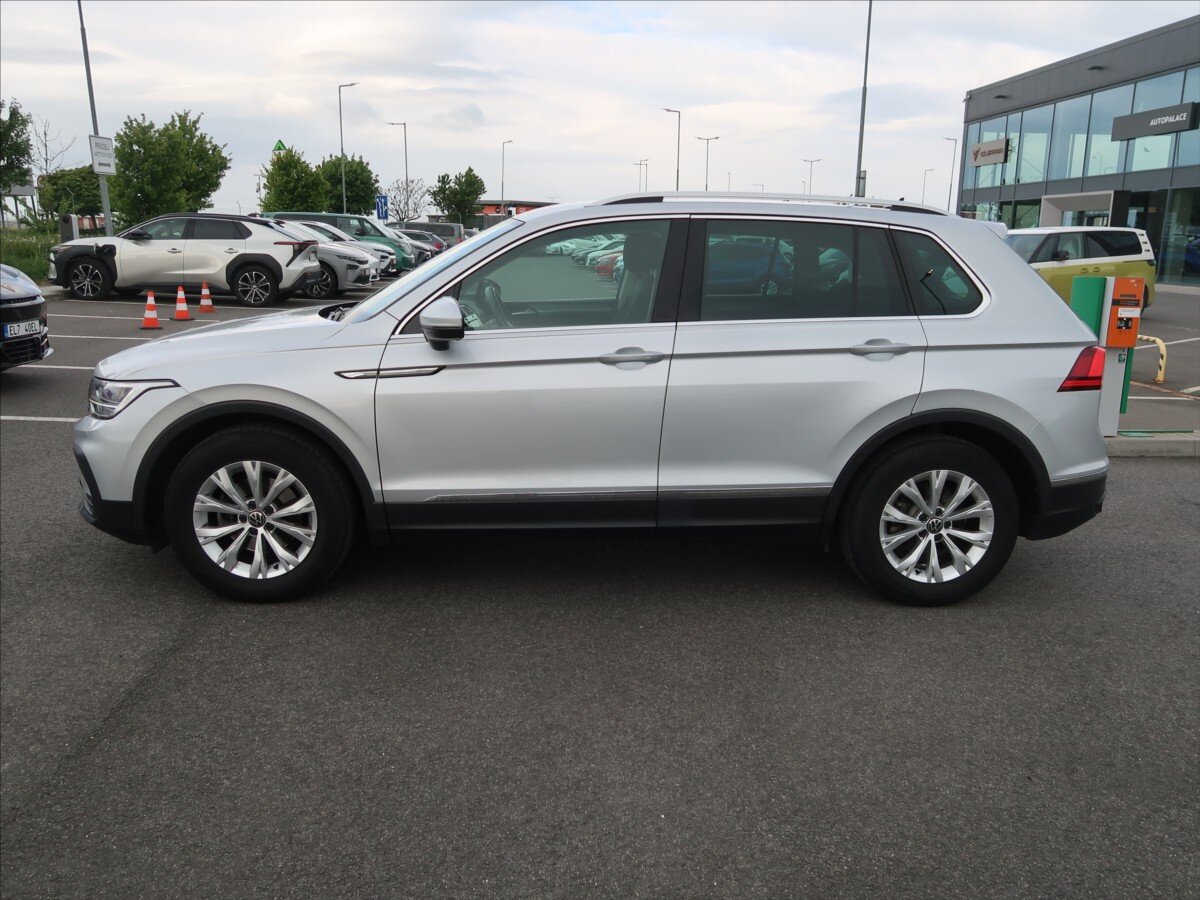 Volkswagen Tiguan Kombi 1,5 l 110 kw