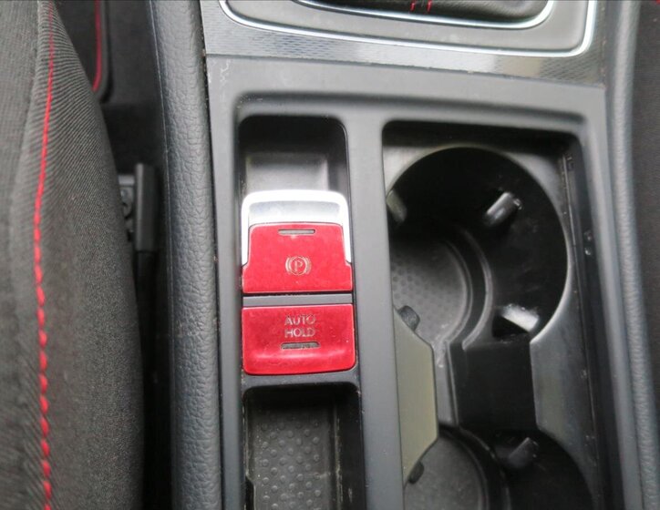 Volkswagen Golf Hatchback 2,0 l 162 kw