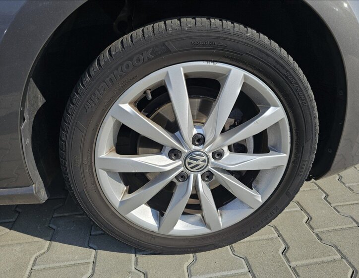 Volkswagen Golf Kombi 1,4 l 92 kw