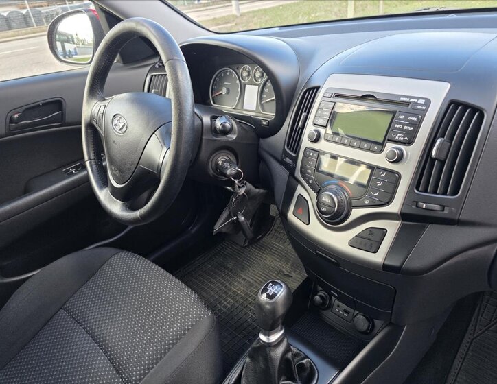 Hyundai i30 Hatchback 1,4 l 77 kw