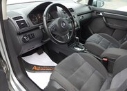 Volkswagen Touran Kombi 1,6 l 77 kw