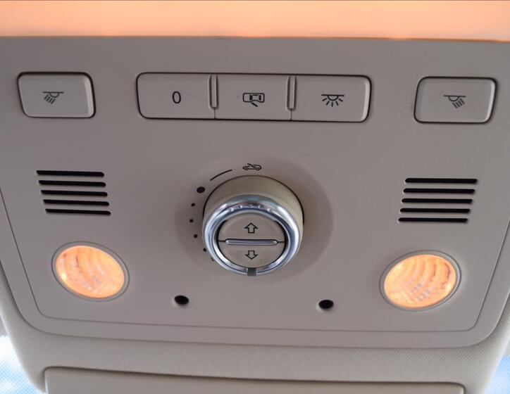 Volkswagen Touareg 57