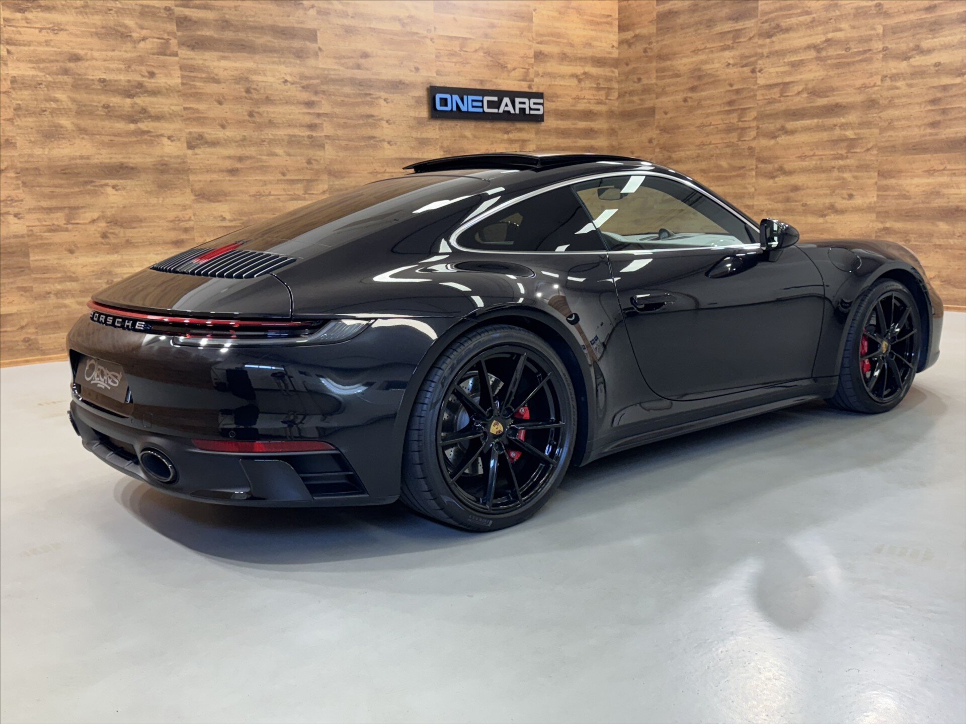Porsche 911 Kupé 3,0 l 331 kw