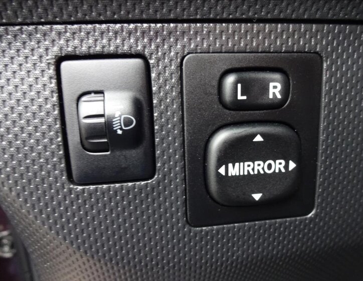 Toyota Urban Cruiser Hatchback 1,3 l 74 kw